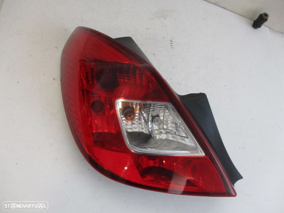 Farol Farolim Opel Corsa D 5 portas Esquerdo - 2