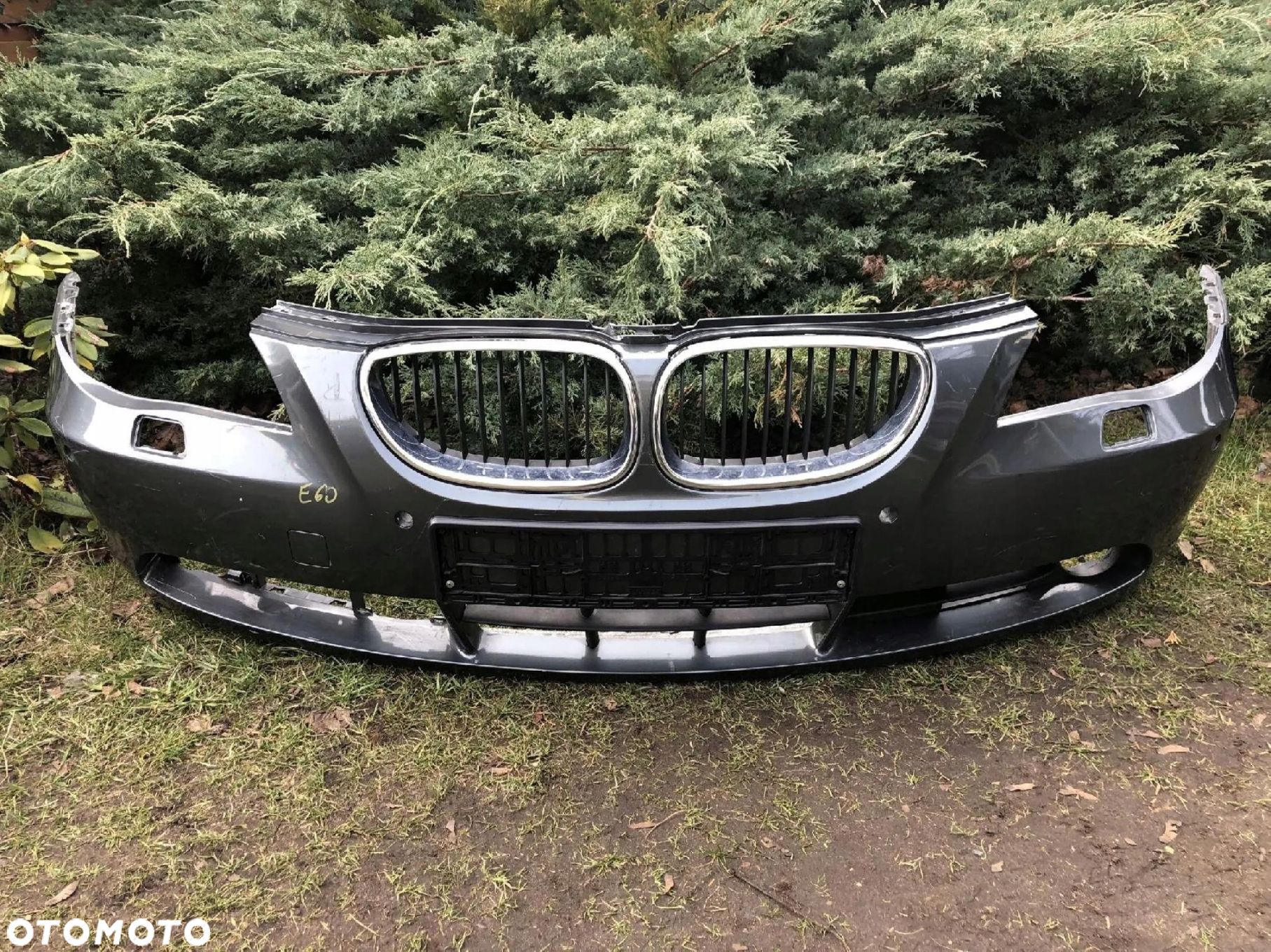 Zderzak przód BMW 5 E60 E61 2005 - 1