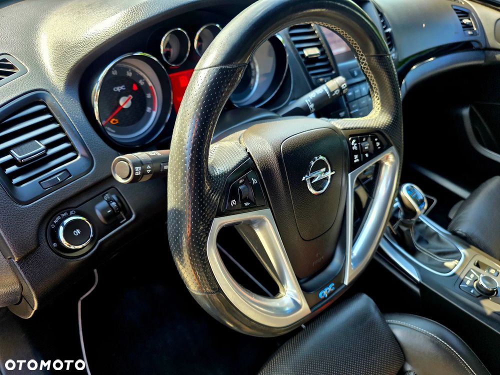 Opel Insignia 2.8 V6 Turbo 4x4 OPC - 15