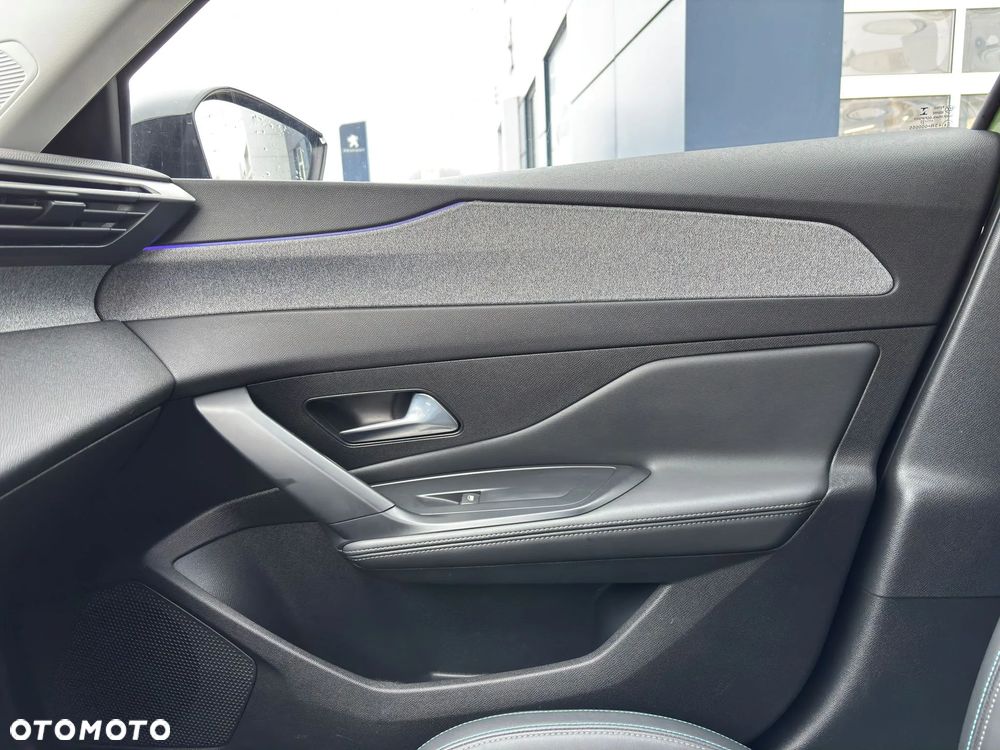 Peugeot 308 1.2 PureTech GPF Allure S&S - 13