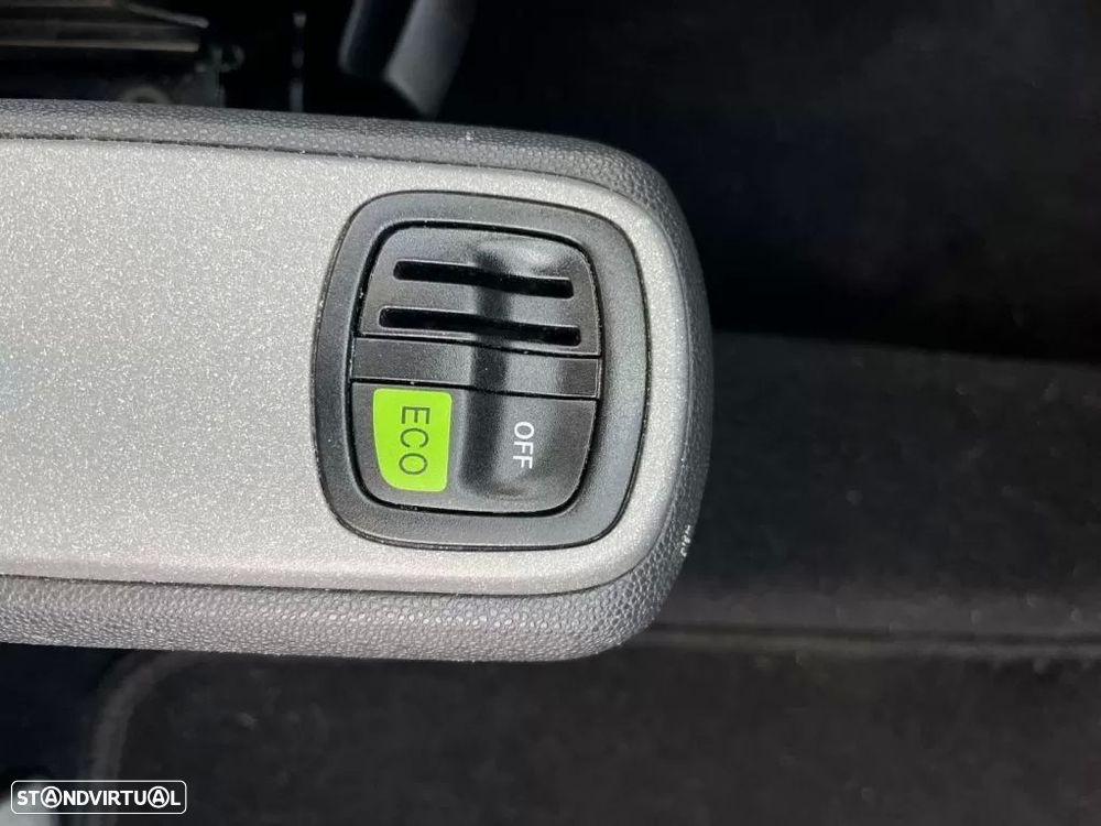Smart ForTwo Coupé 1.0 mhd Passion 71 - 37