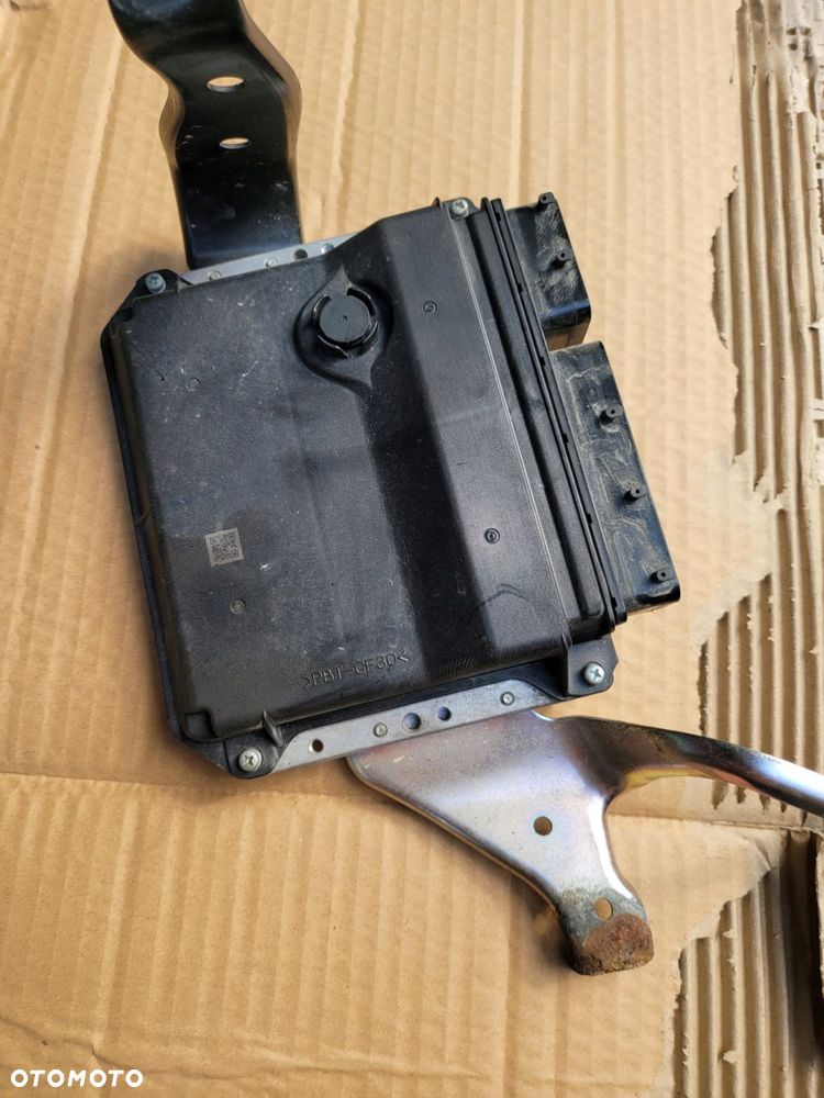 komputer sterownik silnika toyota rav4 89661-42u20 - 2