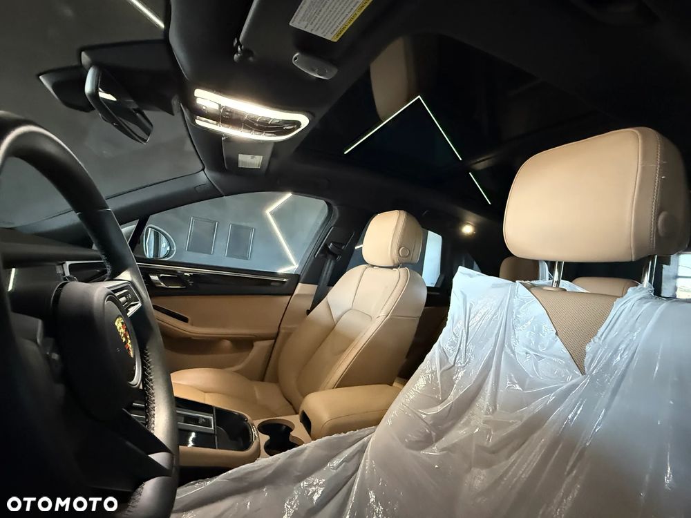 Porsche Macan GTS PDK - 24