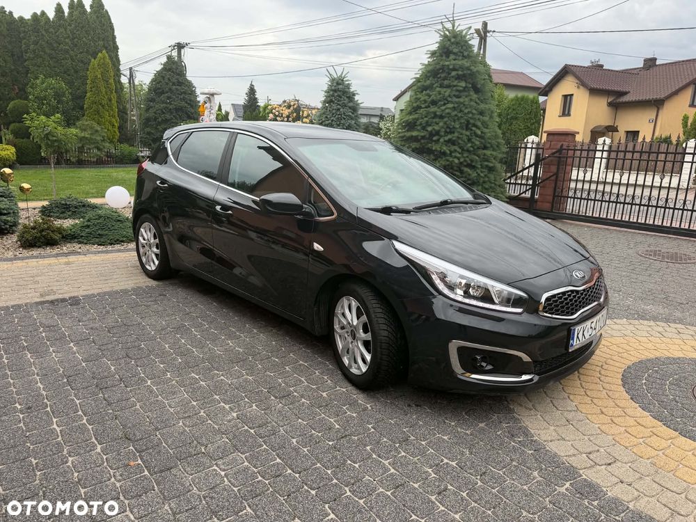 Kia Ceed 1.4 CVVT Dream-Team Edition - 3