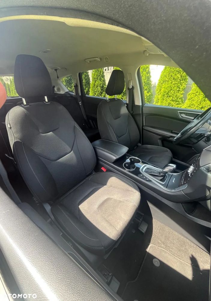Ford S-Max - 8
