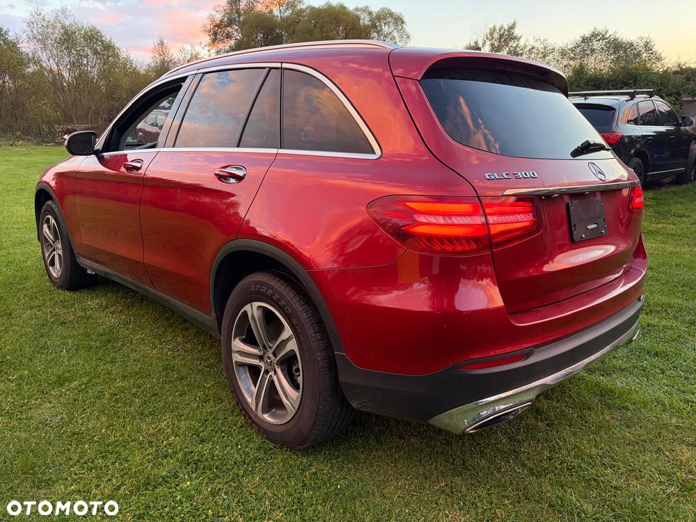 Mercedes-Benz GLC - 3
