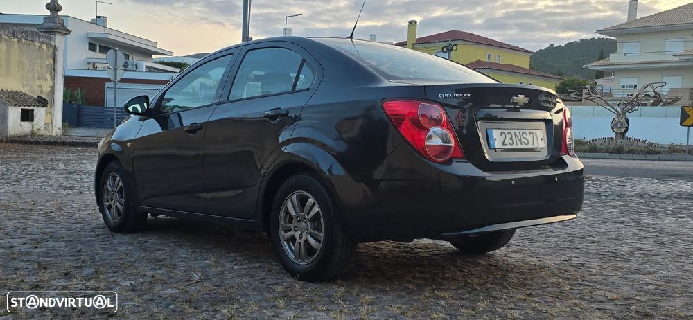 Chevrolet Aveo 1.3 VCDi LTZ - 4