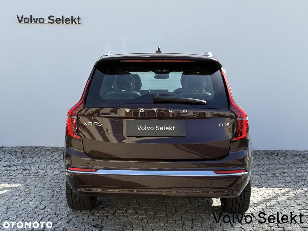 Volvo XC 90 - 9
