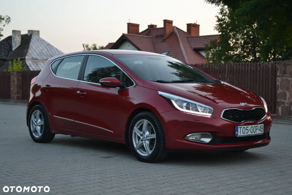 Kia Ceed 1.6 GDI Platinum Edition - 11