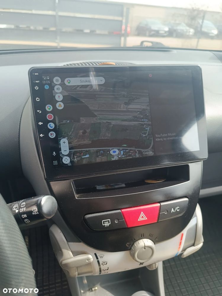 Peugeot 107 1.4 HDI Trendy - 6