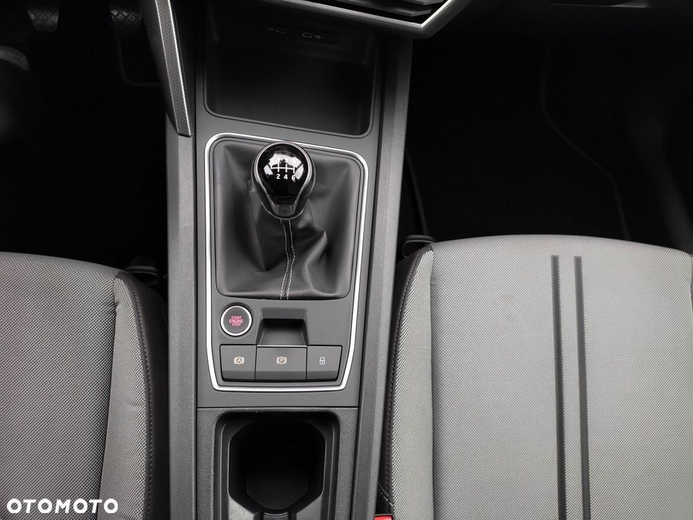 Seat Leon Sportstourer 2.0 TDI Style - 24