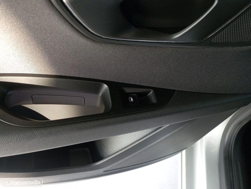 SEAT Leon ST 1.6 TDI Style DSG S/S - 8