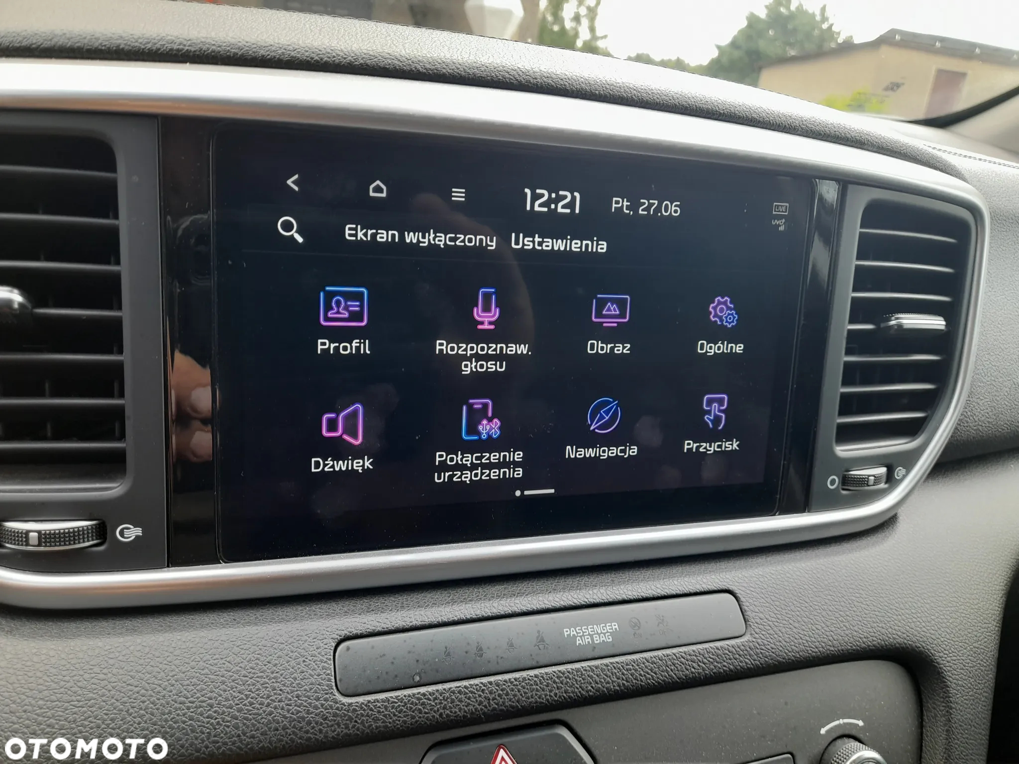 Kia Sportage - 10