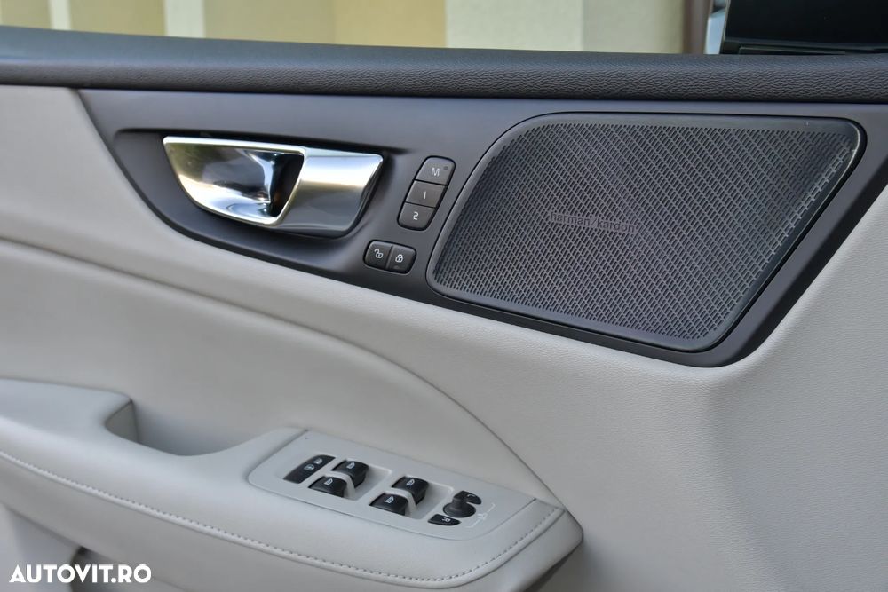 Volvo S60 T8 eAWD Inscription - 25