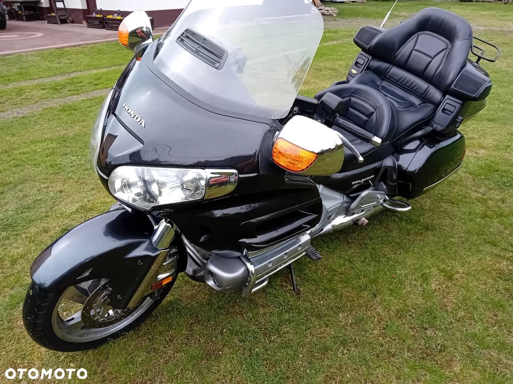 Honda GL - 9