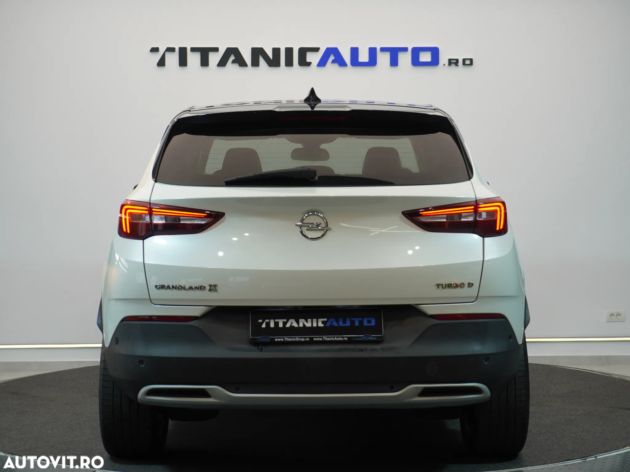 Opel Grandland X 2.0 START/STOP Aut. Ultimate - 9