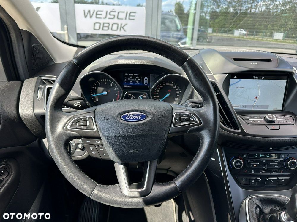 Ford Kuga 1.5 EcoBoost 2x4 Titanium - 18