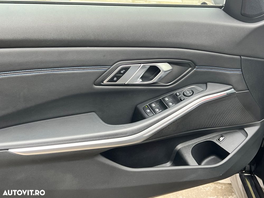 BMW Seria 3 330e xDrive Aut. M Sport - 17