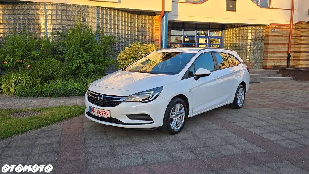 Opel Astra - 36