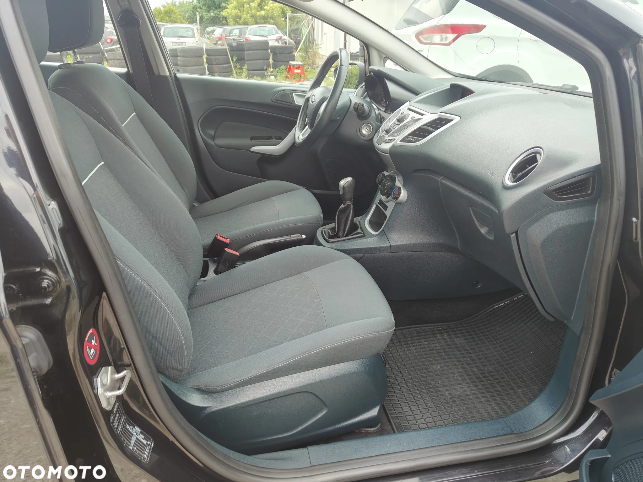 Ford Fiesta 1.25 Champions Edition - 13