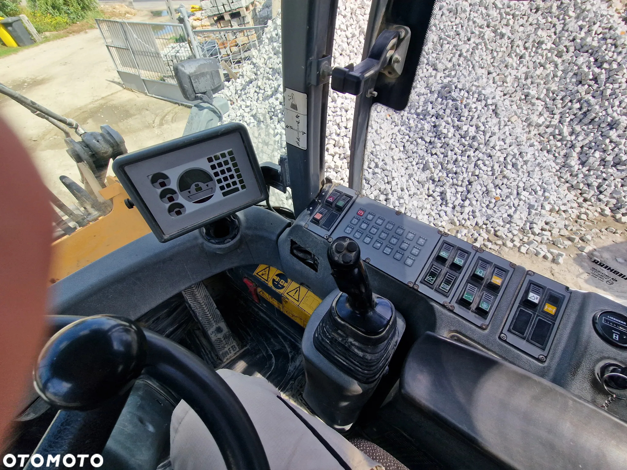 Liebherr L528 - 7