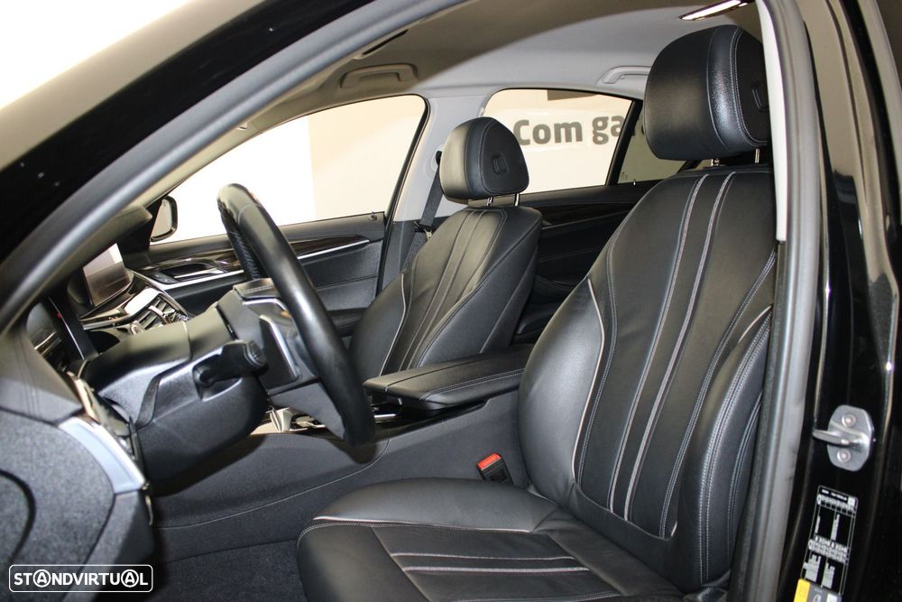 BMW 530 e iPerformance Line Luxury - 31