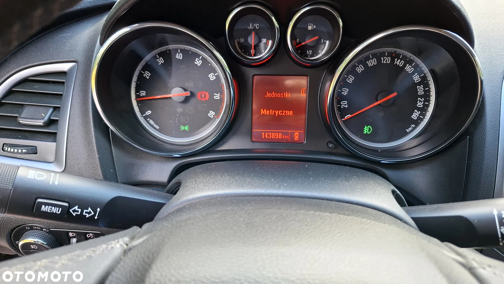 Opel Astra 1.4 Turbo Sports Tourer - 36