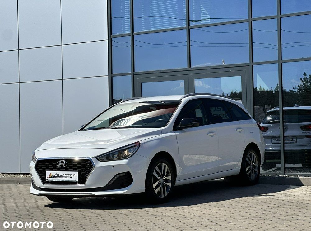 Hyundai i30 1.4 T-GDI DCT YES - 4