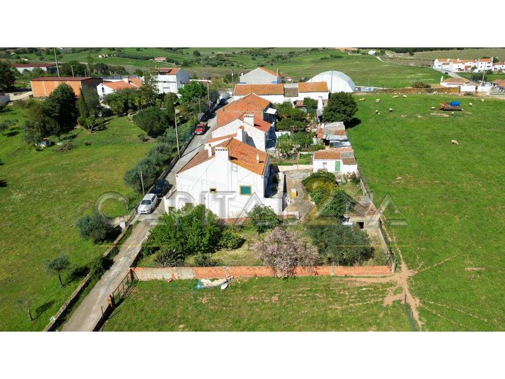 Moradia T3 com terreno de 700m² e vista | Borba - Grande imagem: 5/27