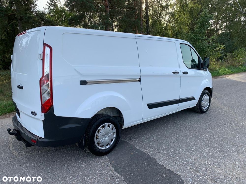 Ford Transit Custom - 10