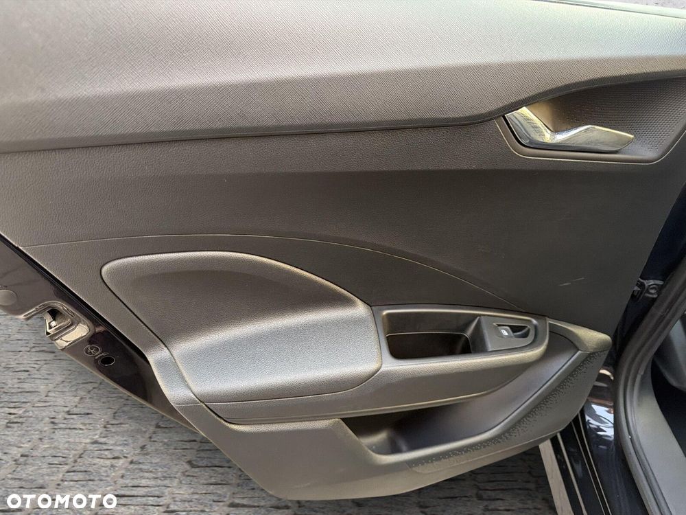 Skoda Fabia 1.0 TSI Ambition - 33