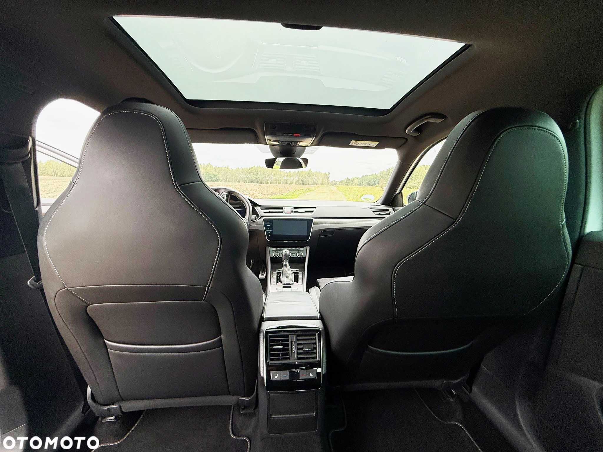 Skoda Superb 2.0 TDI 4x4 DSG SportLine - 18