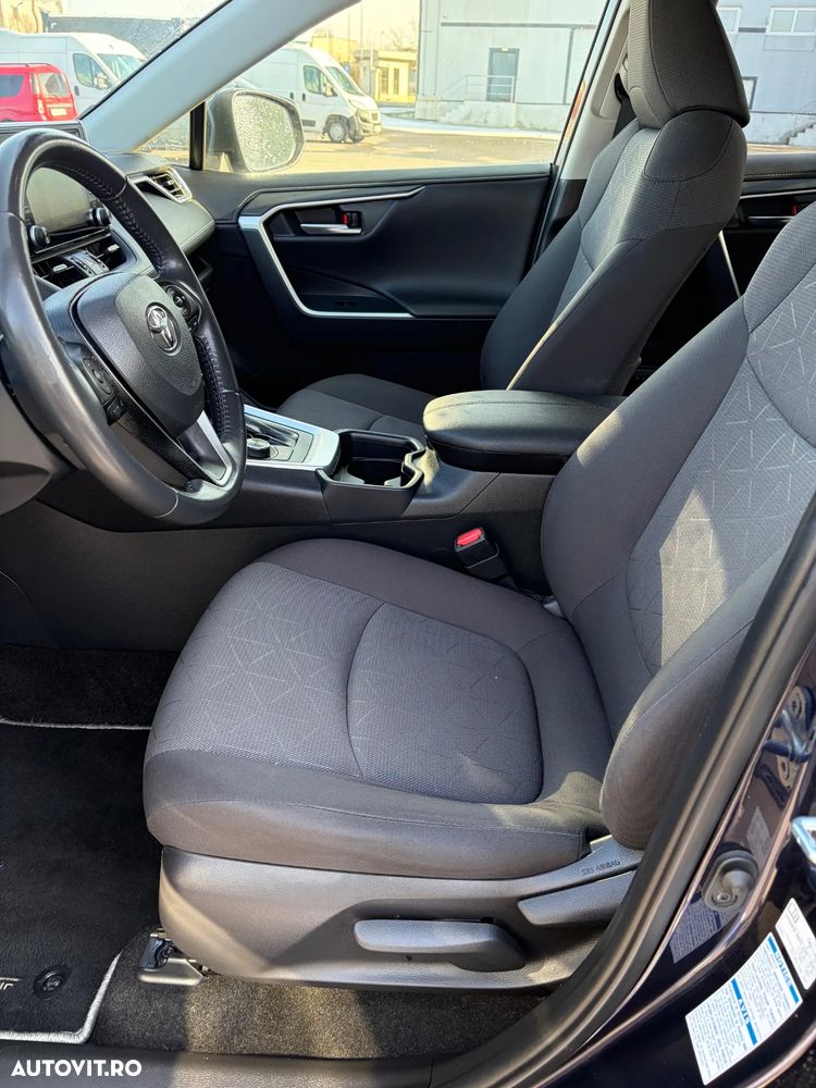 Toyota RAV4 - 21