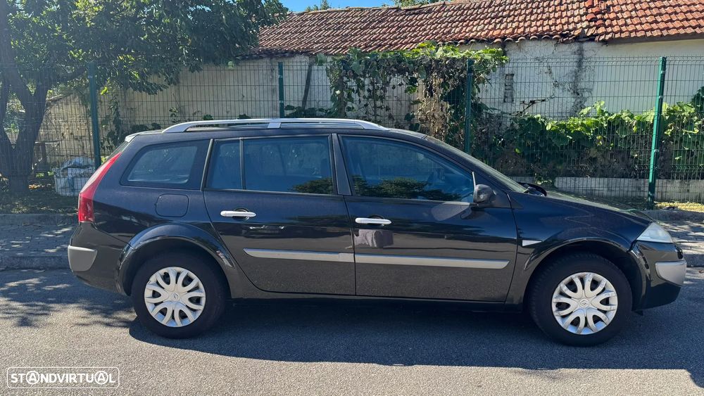 Renault Mégane Break 1.5 dCi Confort - 1