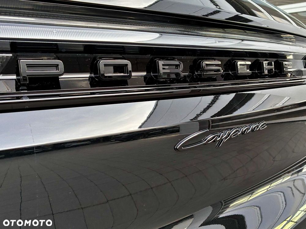 Porsche Cayenne - 36
