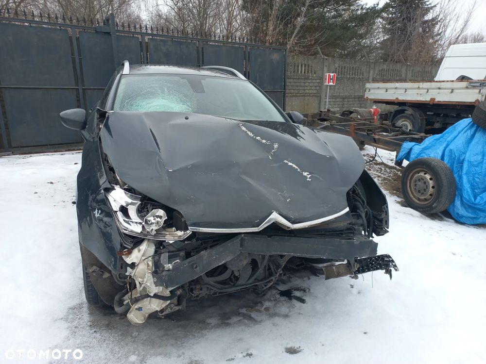 Citroen C5 III kombi 1.6 Hdi 09r EYPC - 5