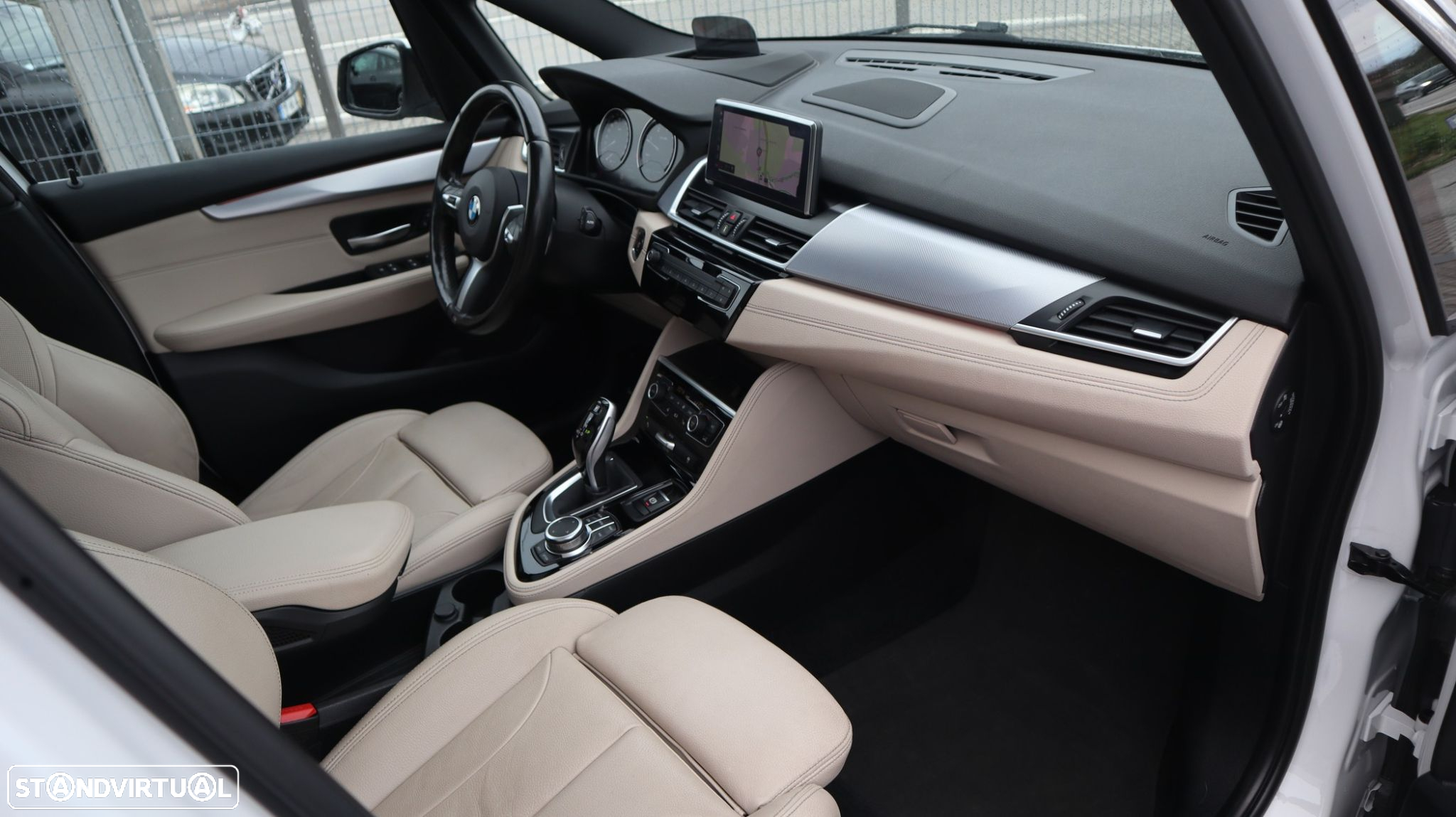 BMW 218 Gran Tourer d Pack M Auto - 12