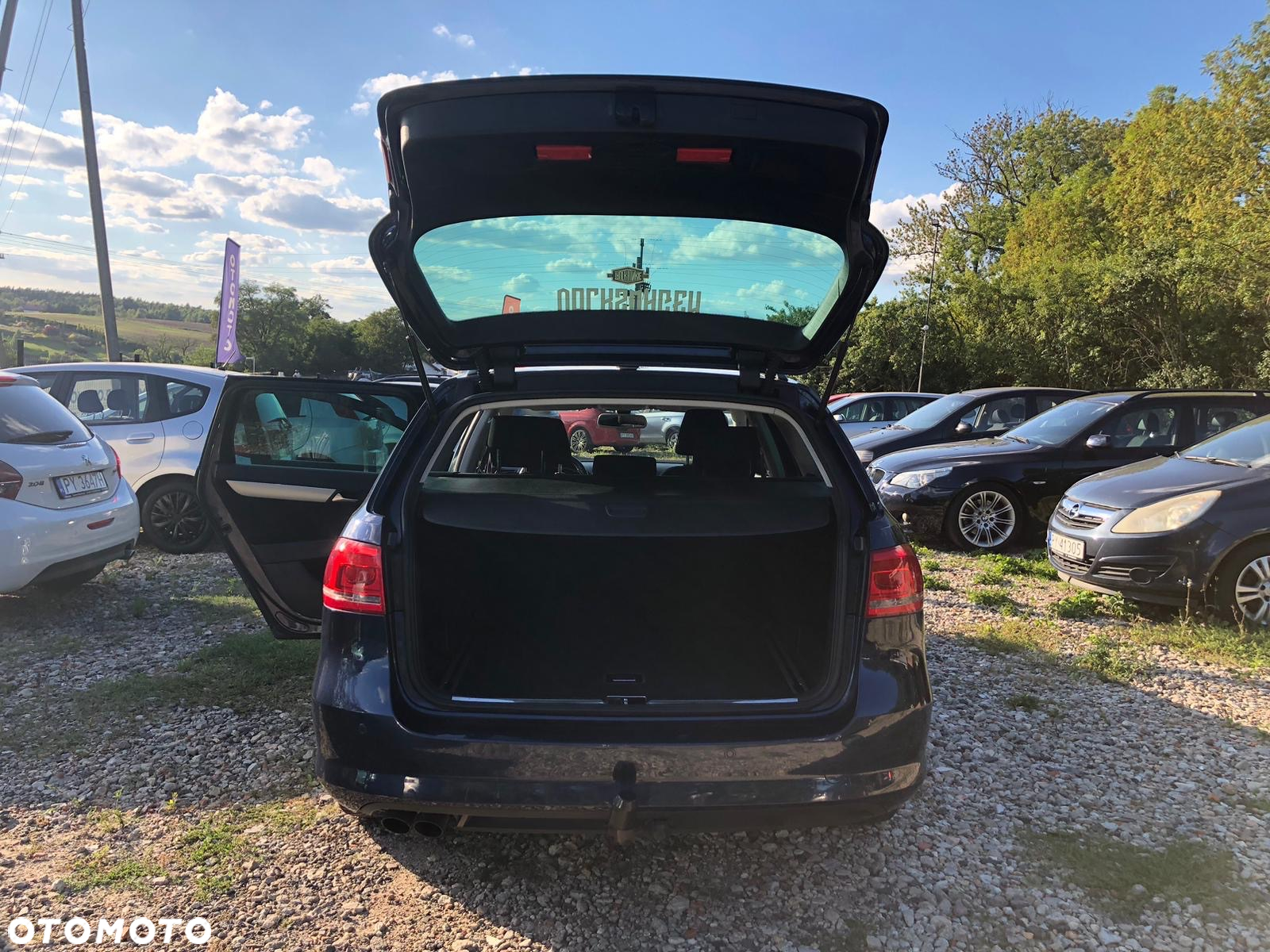 Volkswagen Passat - 29