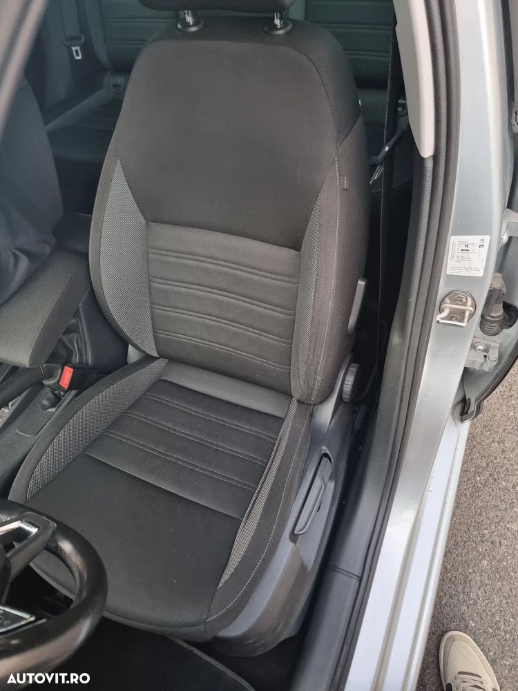 Skoda Octavia 2.0 TDI DSG Tour - 13