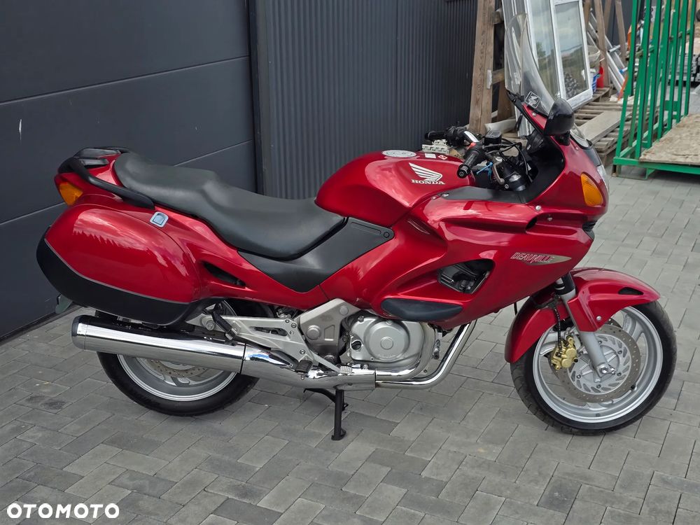 Honda Deauville - 12