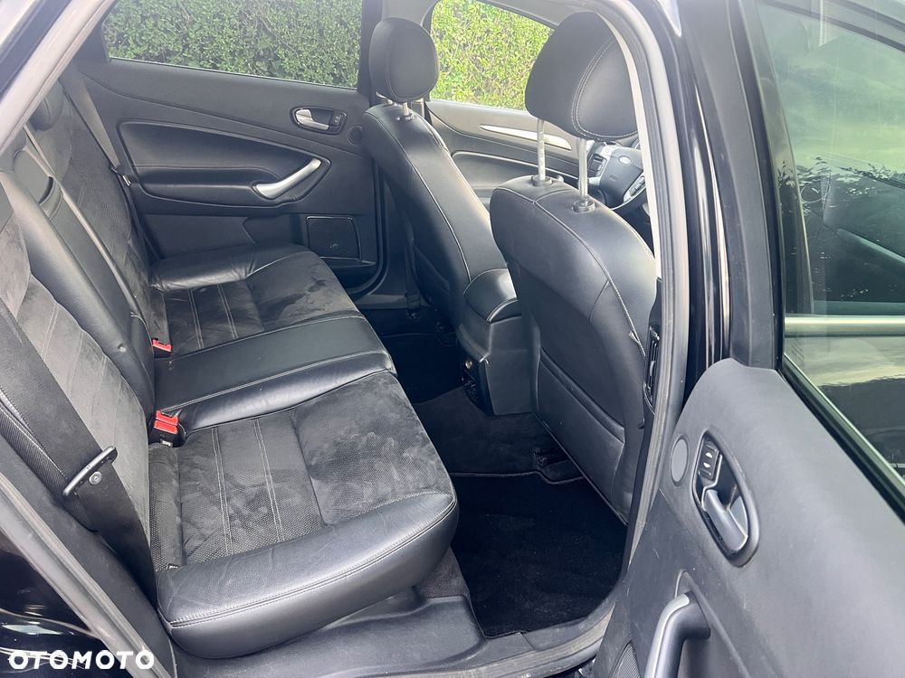 Ford Mondeo 2.0 TDCi Titanium X - 10
