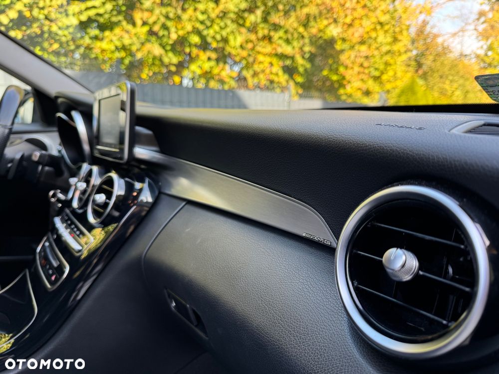 Mercedes-Benz Klasa C 200 (BlueTEC) d 7G-TRONIC - 33