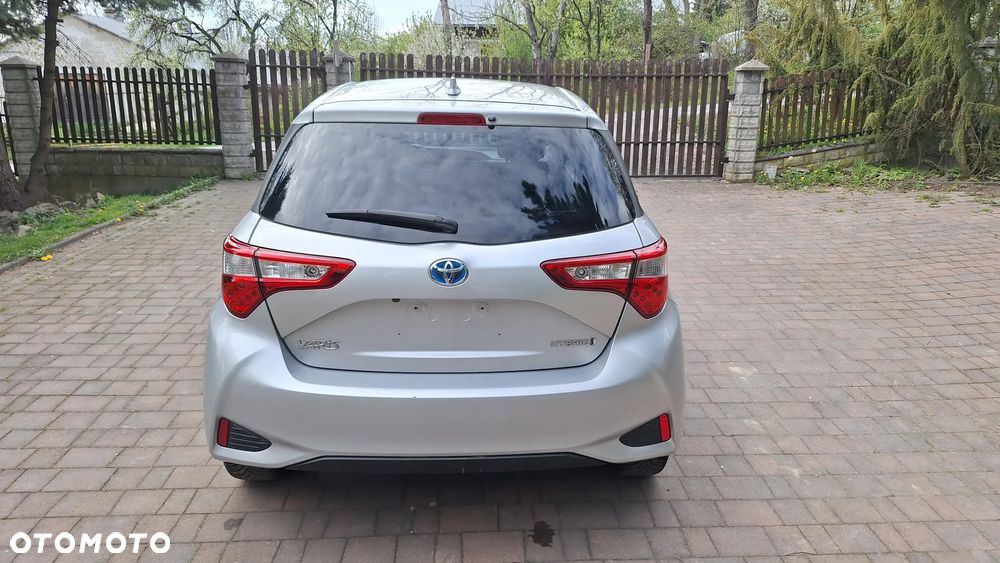 Toyota Yaris 1.5 VVT-i Y20 Club - 8