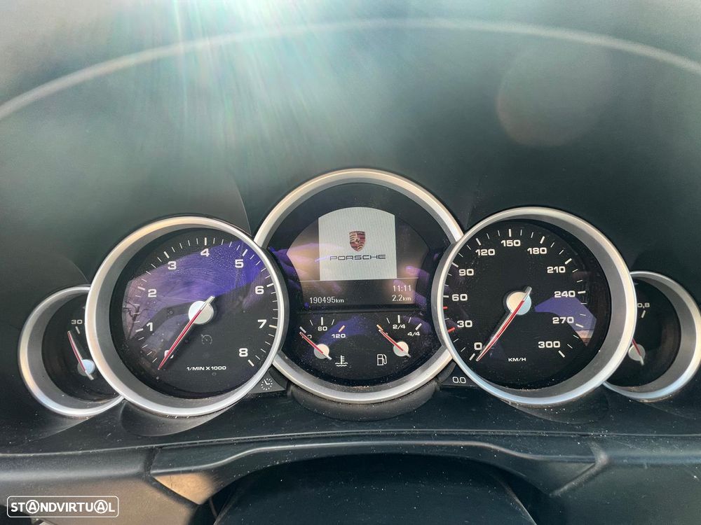 Porsche Cayenne Turbo - 6
