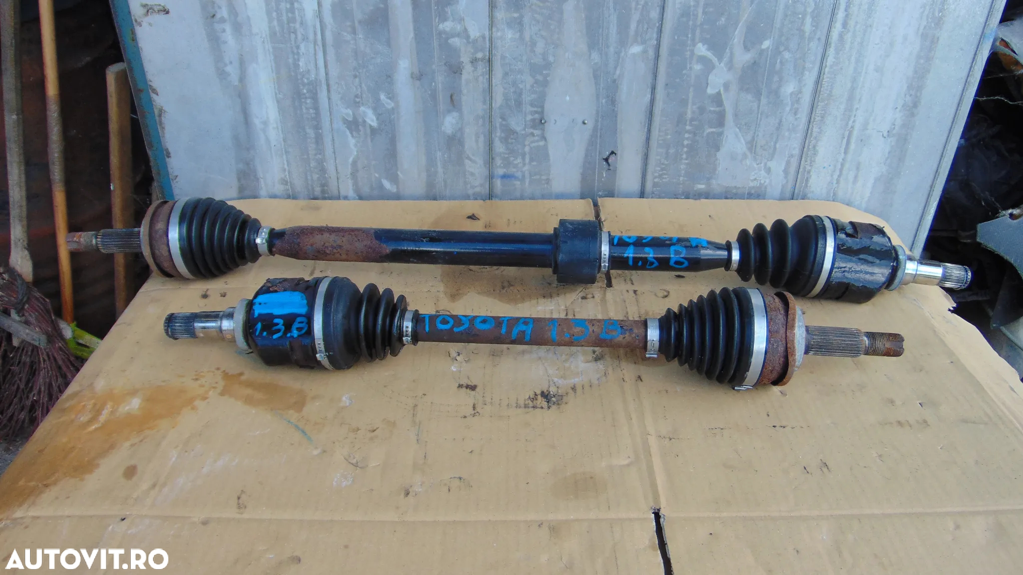 Planetara Dreapta-stanga Toyota auris 1.4 benzina an 2007-2010 - 2