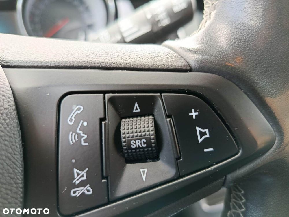 Opel Astra 1.2 T 2020 S&S - 17