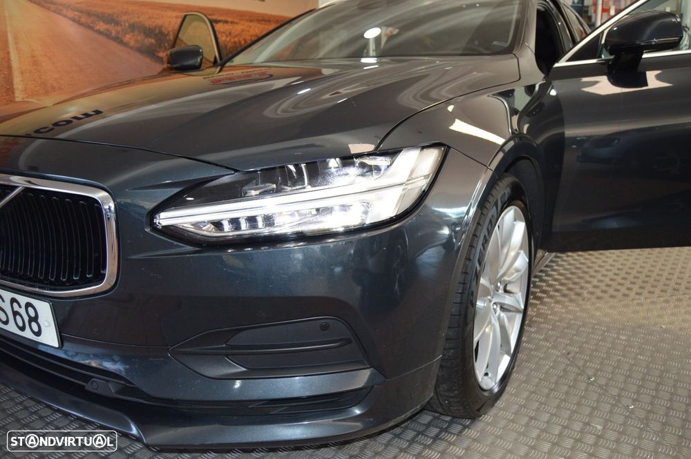 Volvo V90 2.0 D4 Momentum Plus Geartronic - 26