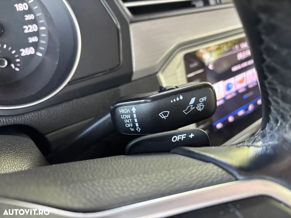 Volkswagen Passat Variant 1.5 TSI ACT OPF DSG Comfortline - 16