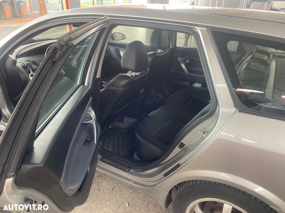 Nissan Primera - 3