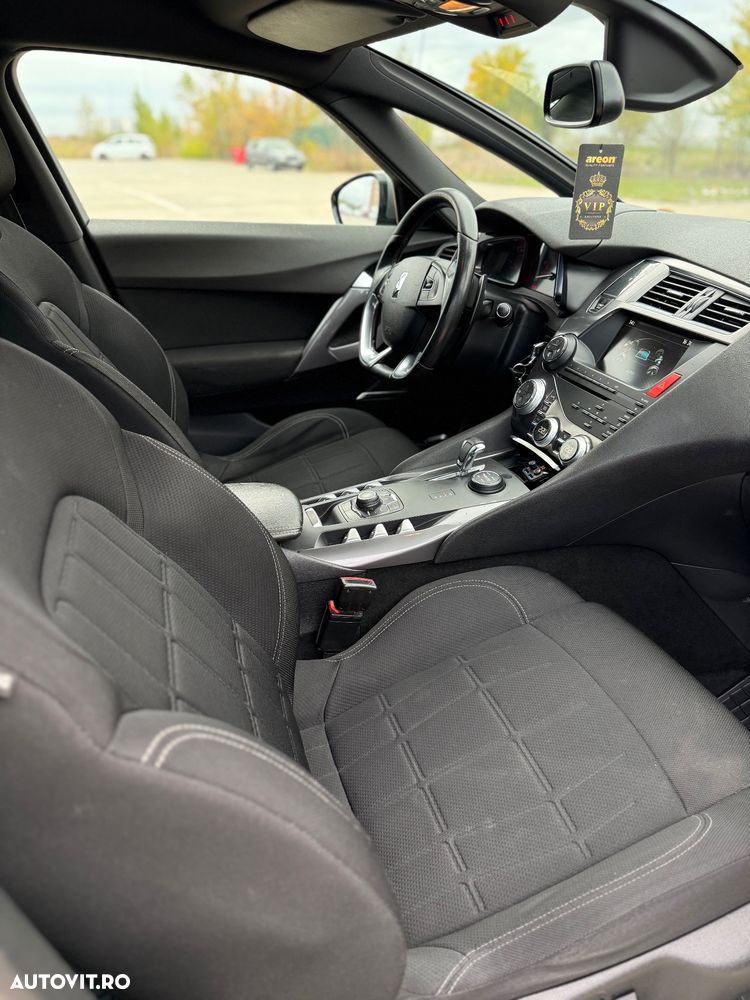 Citroën DS5 2.0 HYbrid4 Airdream So Chic - 7